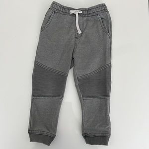 Kids gray jogger sweats